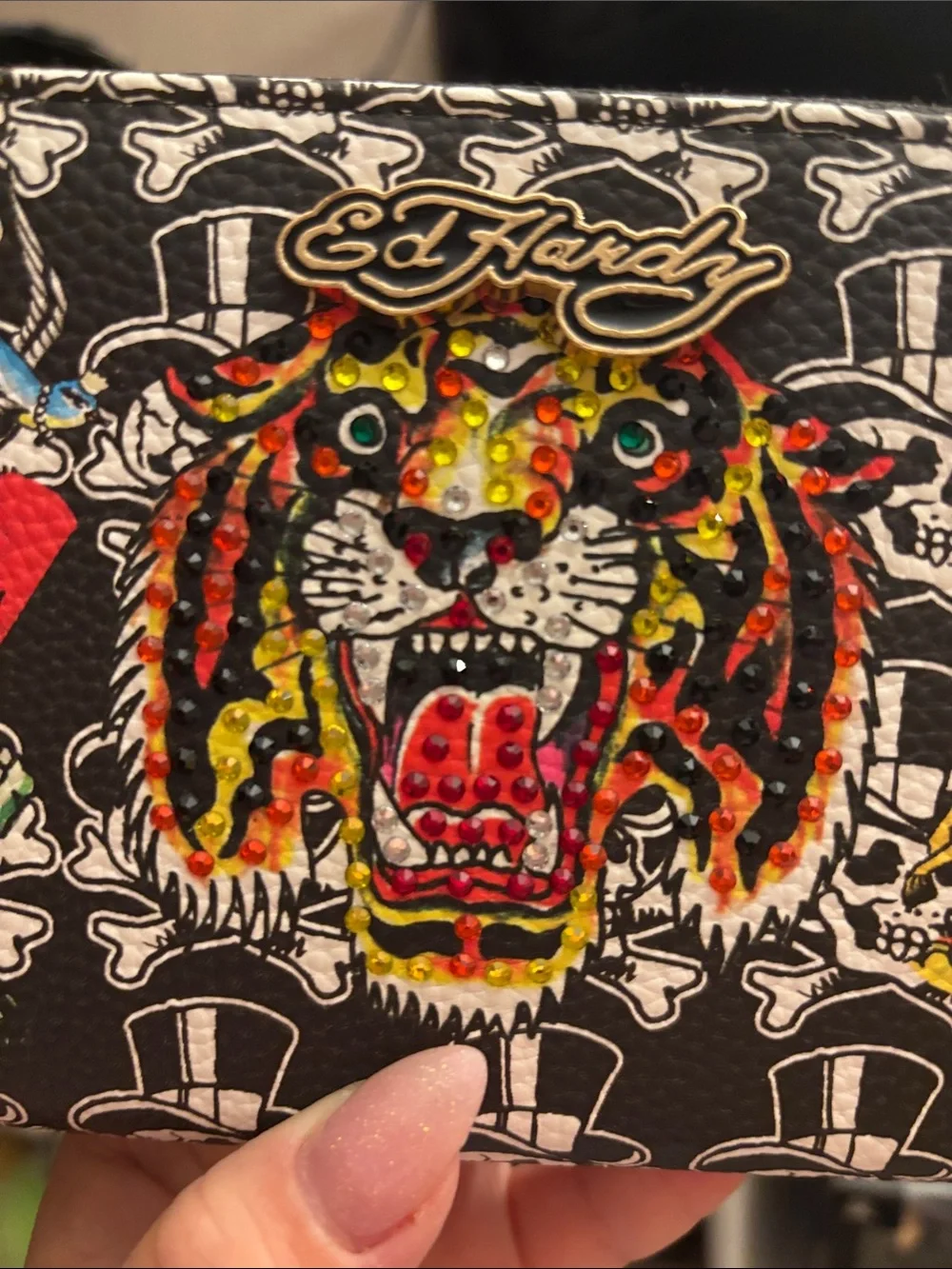 Ed Hardy Black Multicolor Tiger and Tattoo Graphics NWT